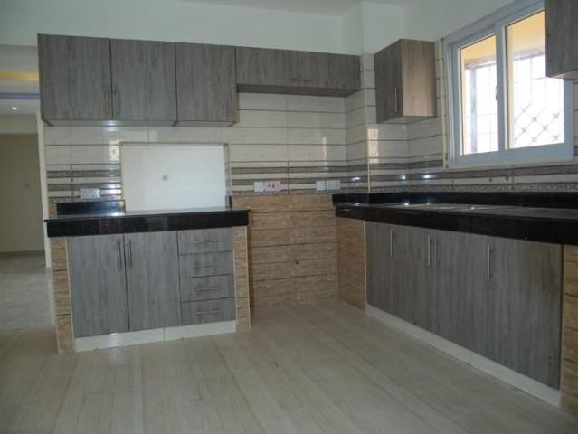 3 bedrooms penthouses mtwapa with seaview