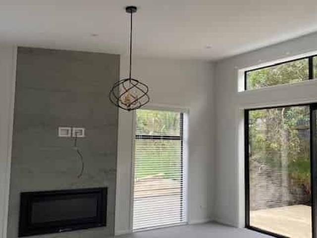 3 BEDROOMS STONES THROW TO FOXTON BEACH AND IMMACULATE
