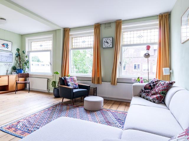 3 bedrooms Surface Area: 92m2 Furnished