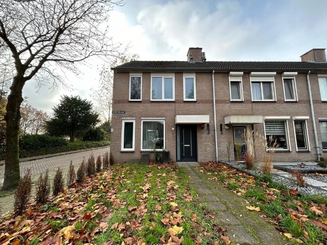 3 bedrooms Surface Area: 103m2 Furnished