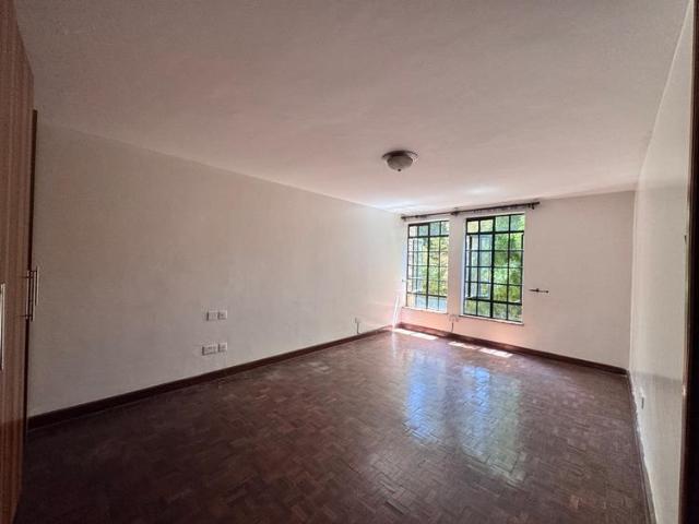3 Bedrooms Un Furnished Apartment to Let In lavington
