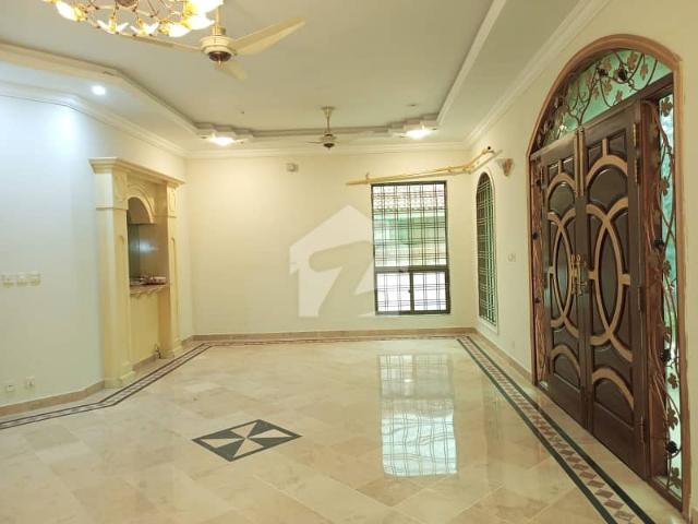 3 Bedrooms Upper Portion Available For Rent In F/10 Islamabad