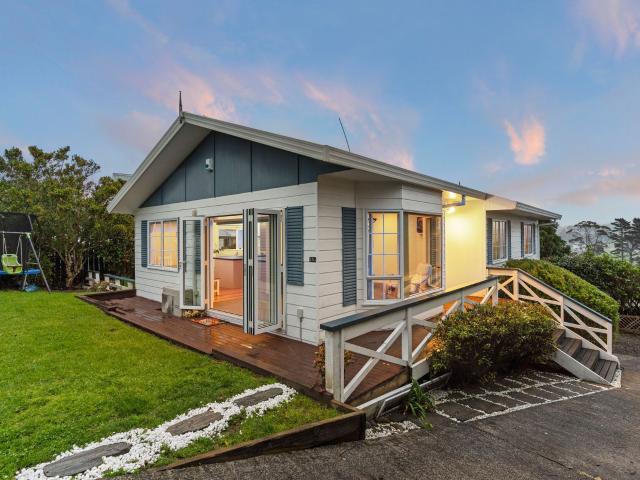 3 bedrooms with 1 bathroom + Garage