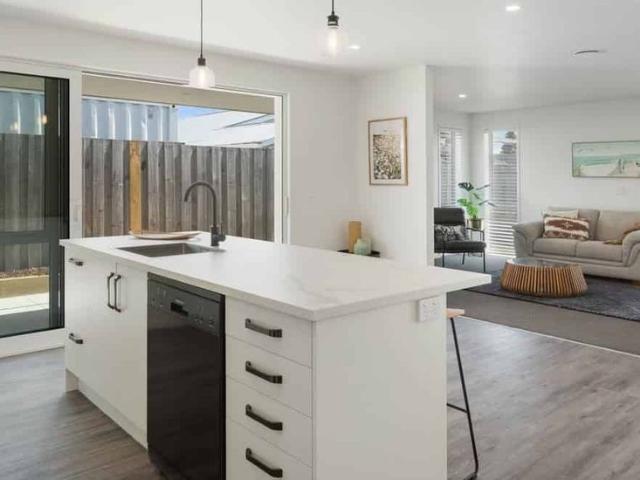 3 bedrooms 2 Bathroom in KatiKati