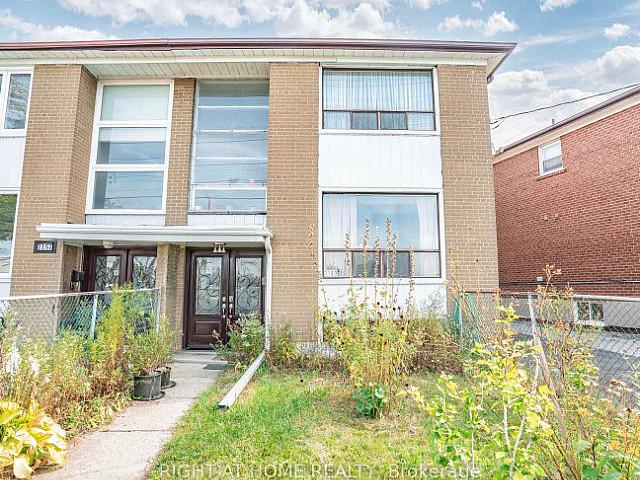 3 Bedrooms, 2 Bathrooms Home With Apple And Pear Trees