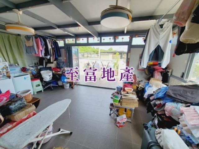 3 Bedrooms  2 Living & Dining Room  1 Bathroom for rent