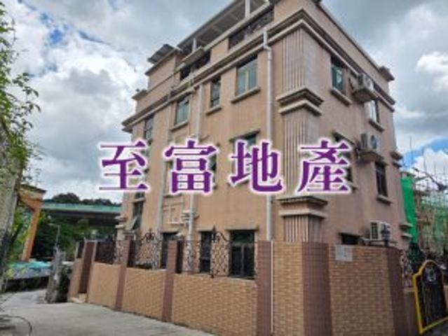 3 Bedrooms  2 Living & Dining Room  1 Bathroom for rent