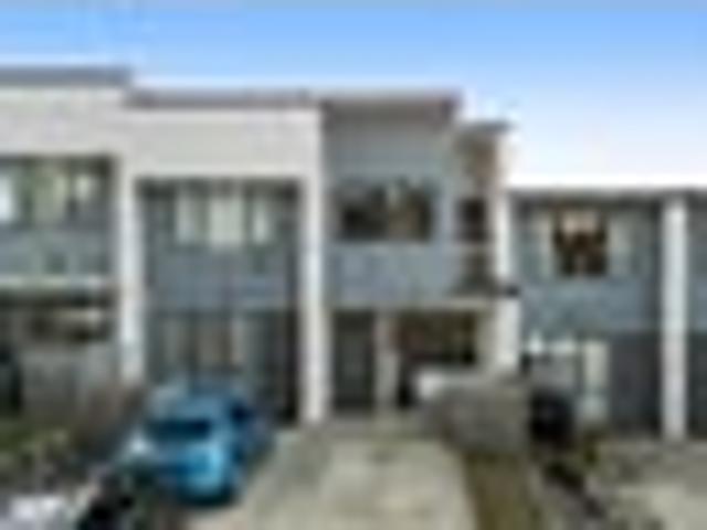 3 Bedrooms | 3 Bathrooms 1 Ensuite | Freehold