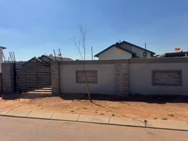 3 beds,1.5bathrooms, open plan kitc.