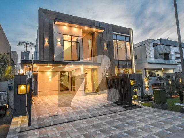 3 Beds 1 Kanal Upper Portion Modern Design for Rent in DHA Phase 7 Lahore