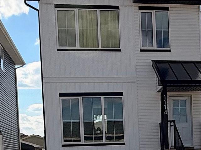 3 Beds 2.5 Baths House