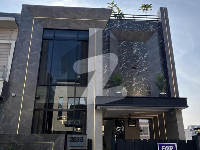3 Beds 5 Marla Full House Modern Design For Rent In DHA 9 Town Lahore. DHA 9 Town