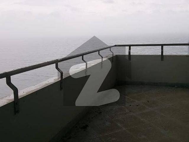 3 Beds Apartment Available For Sale