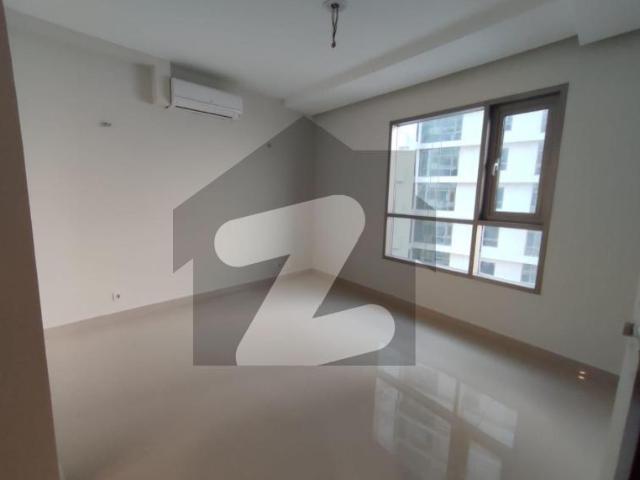 3 Beds Brand New Apartment Available For Rent Emaar Reef Towers