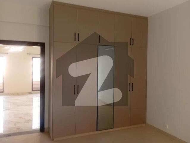 3 Beds Luxury Apartment available for Rent in Askari Tower 4