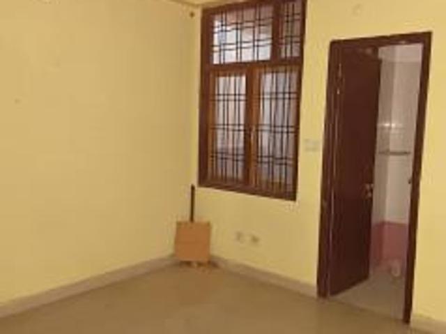 3 BHK 1400 Sq. Ft Apartment for rent in Aliganj, Lucknow
