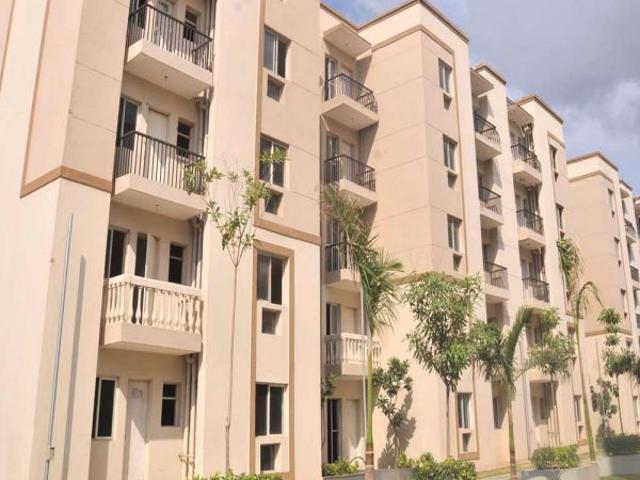 3 BHK 2100 Sq Ft Apartment In Sare Royal Greens, Sector 92, Gurgaon