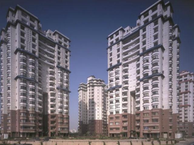 3 BHK 2660 Sq Ft Pent House In Unitech The Palms, South City I, Gurgaon