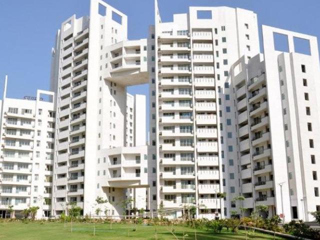 3 BHK 3425 Sq Ft Apartment In Parsvnath Exotica, Sector 53, Gurgaon
