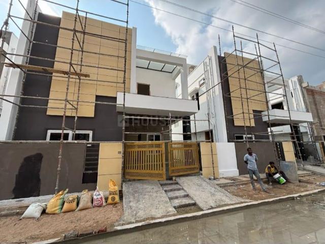 3 BHK Villa in Tadepalli for resale Guntur. The reference number is 19852180