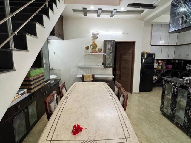 3 BHK Villa in Thaltej for resale Ahmedabad. The reference number is 20552663