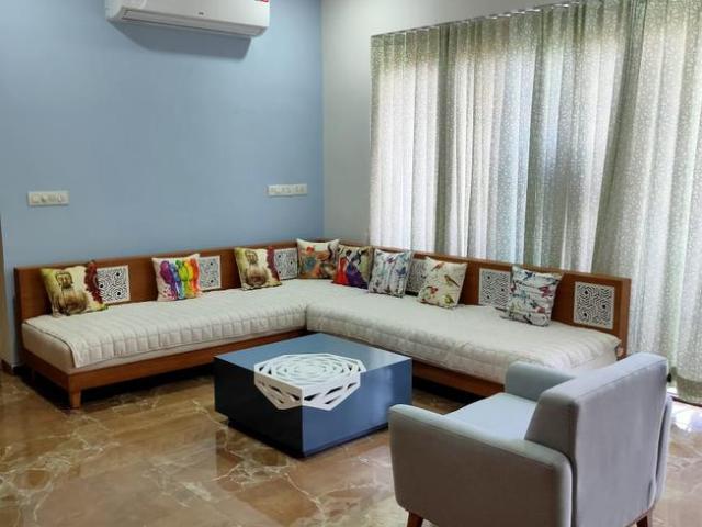 3 BHK Villa in Vaishno Devi Circle for resale Ahmedabad. The reference number is 14669936