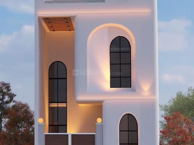 3 BHK Villa in Vrindavan for resale Mathura. The reference number is 17467329