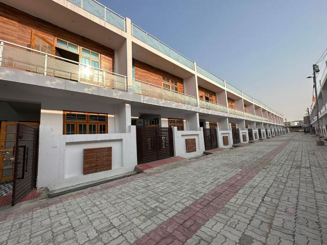 3 BHK Villa in Anora Kala for resale Lucknow. The reference number is 13600187