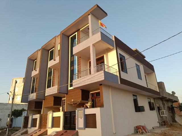 3 BHK Villa in Bambala for resale NH 8 Jaipur. The reference number is 17435056