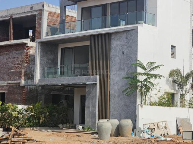 3 BHK Villa in Bandlaguda Jagir for resale Hyderabad. The reference number is 13613889