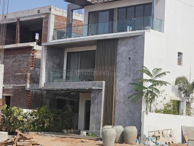 3 BHK Villa in Bandlaguda Jagir for resale Hyderabad. The reference number is 13624826