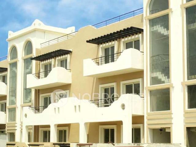 3 BHK Villa In Bptp Disctrict, Sector 81 for Rent In Sector