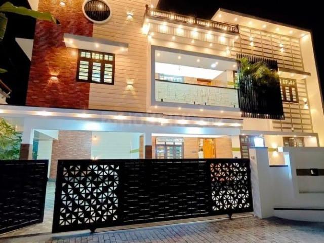 3 BHK Villa in Chandranagar for resale Palakkad. The reference number is 16585315