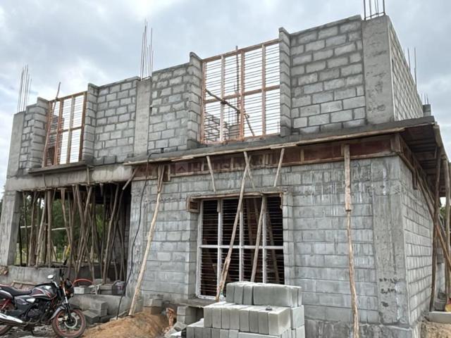 3 BHK Villa in Chikka Tirupathi for resale Bangalore. The reference number is 16692369