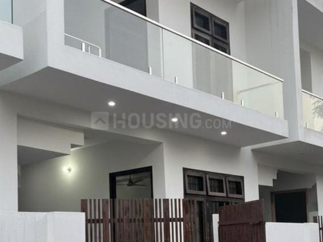 3 BHK Villa in Chinhat for resale Lucknow. The reference number is 19781926