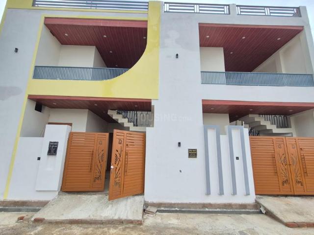 3 BHK Villa in Chinhat for resale Lucknow. The reference number is 20704739