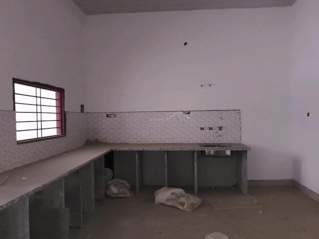 3 BHK Villa in Chipiyana Buzurg for resale Ghaziabad. The reference number is 17367440
