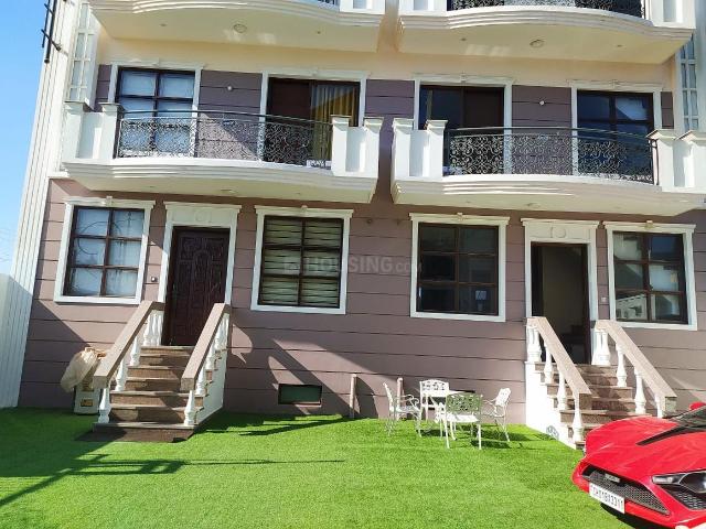 3 BHK Villa in Gazipur for resale Zirakpur. The reference number is 20188014