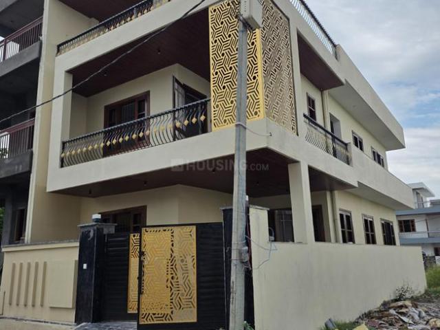3 BHK Villa in Ghati River Valley for resale Dehradun. The reference number is 20173969