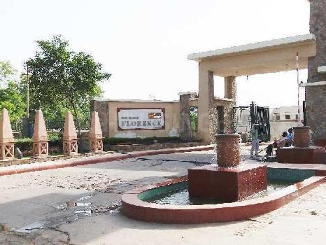 3 BHK Villa in Goda Vihar for resale Vrindavan. The reference number is 21009573