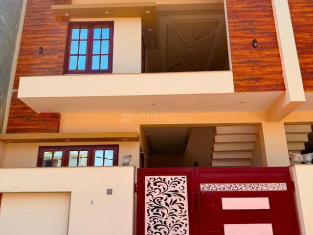 3 BHK Villa in Indira Nagar for resale Sitapur Road. The reference number is 17386721