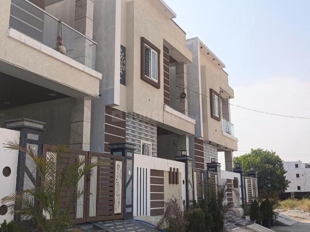 3 BHK Villa in Isnapur for resale Sangareddy. The reference number is 20329001