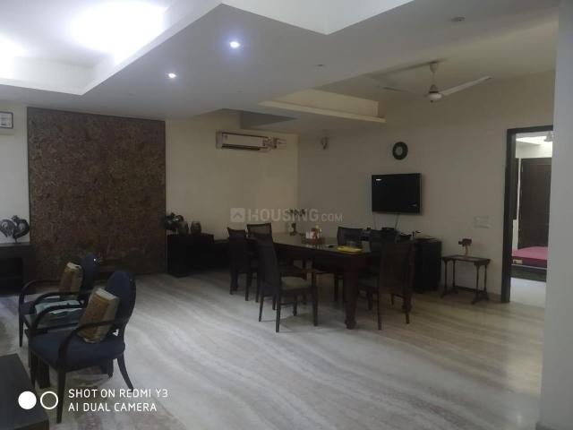 3 BHK Villa in Jor Bagh for resale New Delhi. The reference number is 14206683