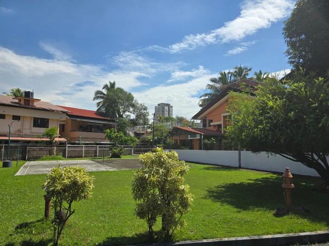 3 BHK Villa in Kakkanad for rent Kochi. The reference number is 20379646