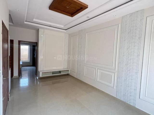 3 BHK Villa in Kharar for resale Mohali. The reference number is 20653021