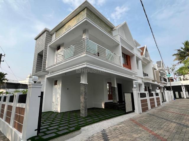 3 BHK Villa in Kuzhivelippady for resale Kochi. The reference number is 16468518
