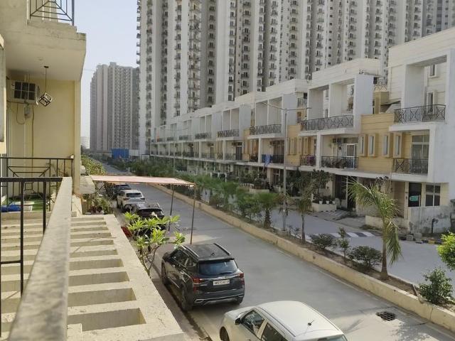 3 BHK Villa in Noida Extension for rent Greater Noida. The reference number is 17092498