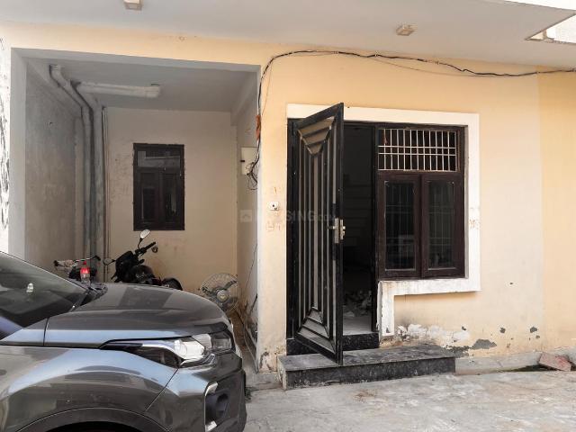 3 BHK Villa in Noida Extension for rent Greater Noida. The reference number is 17781036
