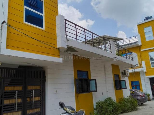 3 BHK Villa in Noida Extension for rent Greater Noida. The reference number is 18321157