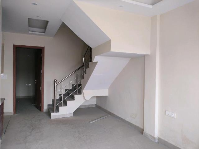 3 BHK Villa in Noida Extension for resale Greater Noida. The reference number is 15845050